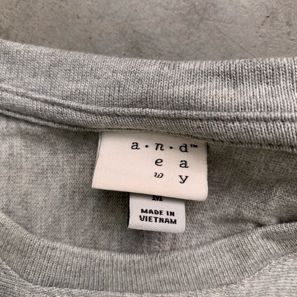 A New Day - Grey too with Sparkle Sleeves - Picture 4 of 4